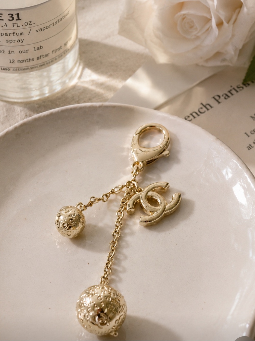 Chanel beauty Gold keyCharm with CC Logo